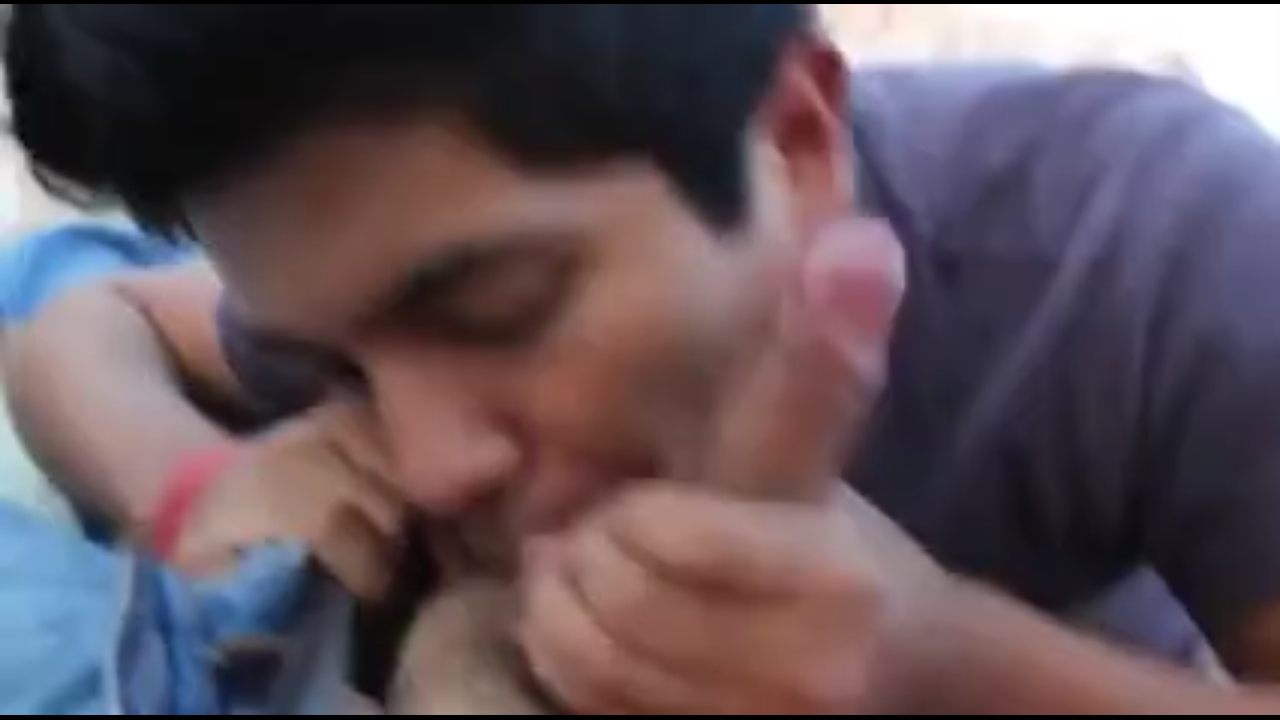 Indian Gay Blowjob Video Of An Outdoor Oral Fun 2 Indian Gay Site