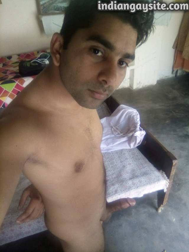 Indian Gay Porn: Sexy desi hunk showing off his big and hard circumcised dick