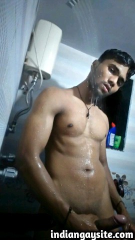 Indian Gay Porn: Sexy muscle hunk showing off his hot naked muscular body and big dick