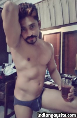 Desi gay hunk stripping naked and having fun