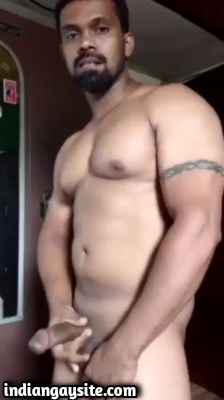 Desi Gay Porn Video of Muscular Hunk Jerking Thick Cock