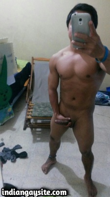 Muscular Indian Hunk Shows Smooth Body & Big Cock