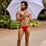 Horny Indian Hunk Exposes Lovely Butt & Body