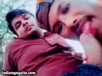 Gay public sucking video of horny strangers on cam