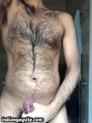 Hairy hunk cumshot video of wild orgasm