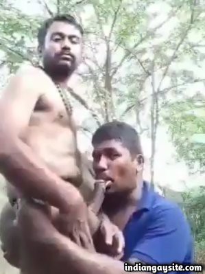 Outdoor cock sucker licking and blowing big dick