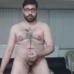 Naked daddy bear cumming wildly on cam show