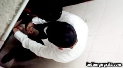Public toilet handjob by a horny stranger in Delhi