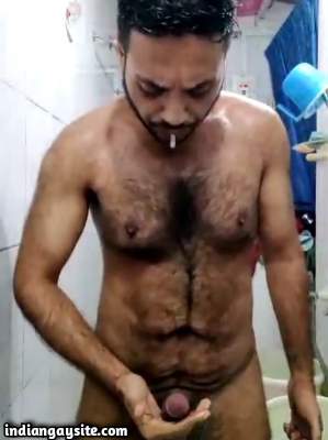 Cum eating man wanks and shoots load