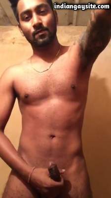 Naked Vicky Kaushal lookalike wanking hard cock