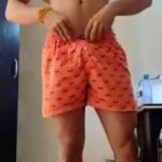 Stripping sexy pics of a muscular hot hunk