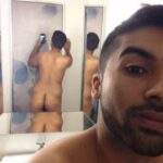 Horny gay dude teasing his sexy body and ass in pics