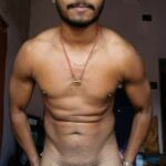 Horny gym guy teasing sexy body and round ass