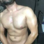 Fit horny guy exposing his nude body and big dick in hot pics