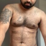 Hairy hot bear teasing his sexy nude gay pics